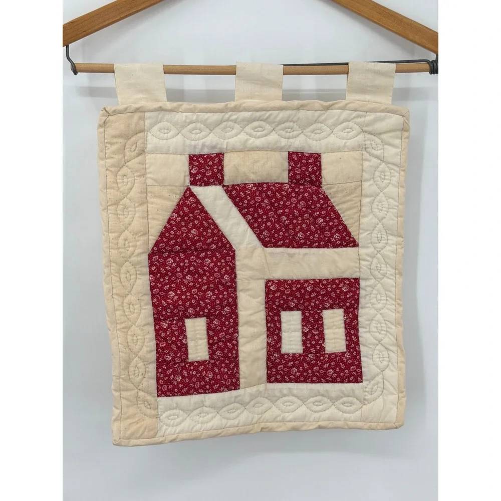 Vintage Handmade Quilted Wall Hanging Red Cream Schoolhouse Cottage Farmhouse